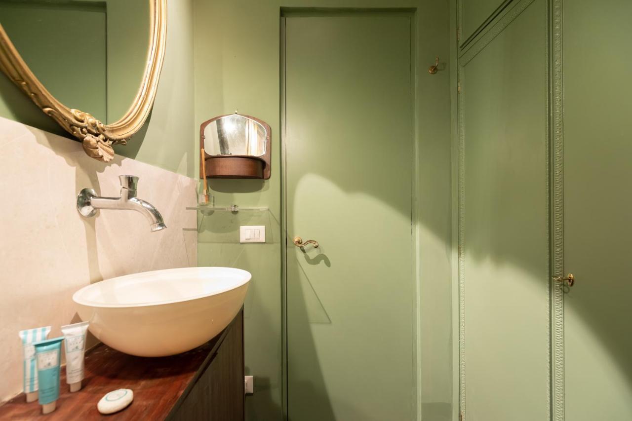 Ferienwohnung Chic And Style In Historical Via Giulia Rom Exterior foto